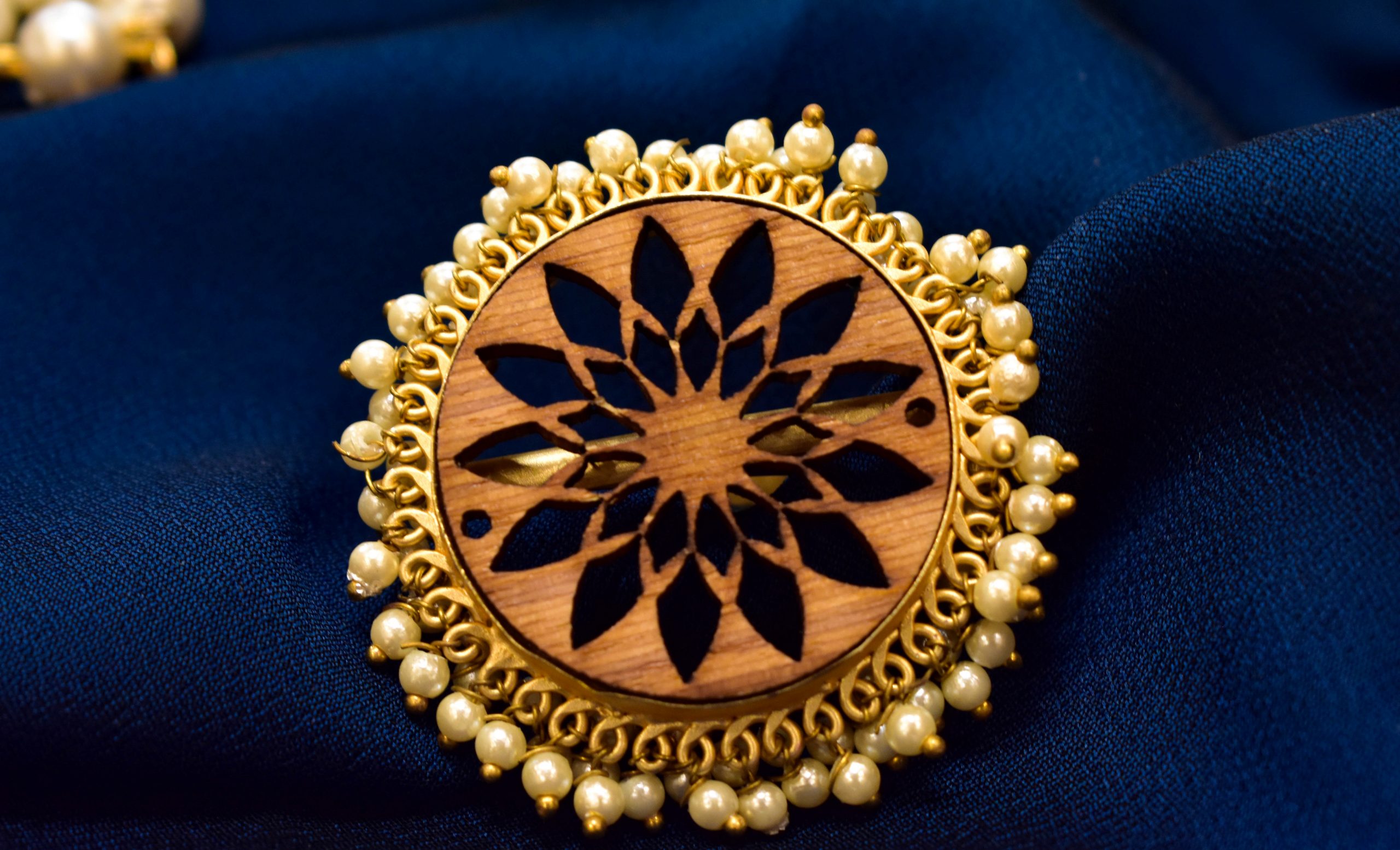 DSC_0065_Cropped Circular wooden ring with pearls